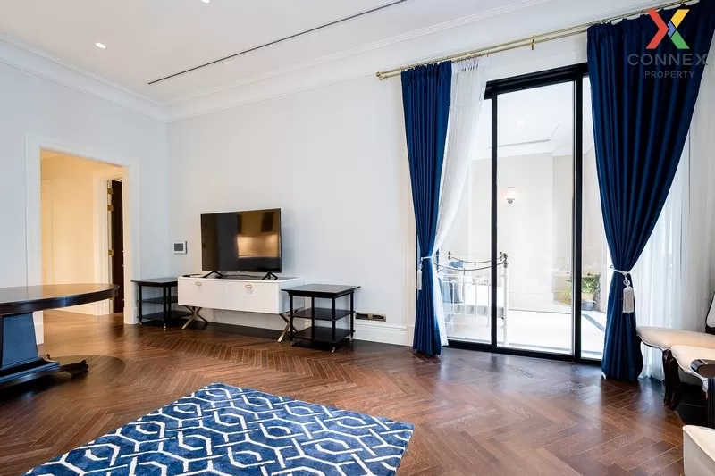 FOR RENT condo , 98 Wireless , high floor , BTS-Phloen Chit , Lum